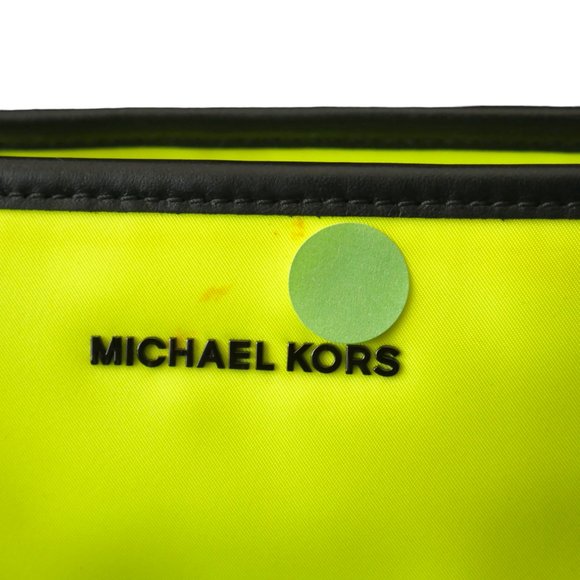 Michael Kors NEON Yellow Tote Shoulder Bag Purse Utilitarian Summer Fashion RARE - Picture 4 of 12